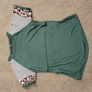 Breastfeeding Accessible Shirt Size L